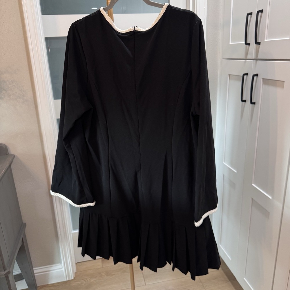 Shein Curve Black White Long Sleeve Shift Dress 4XL - Picture 2 of 8